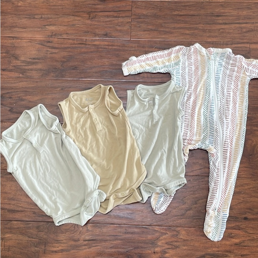 Kyte Baby Onesies 0-3